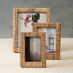 India Handicrafts Inc 8x10 Rattan Photo Frame