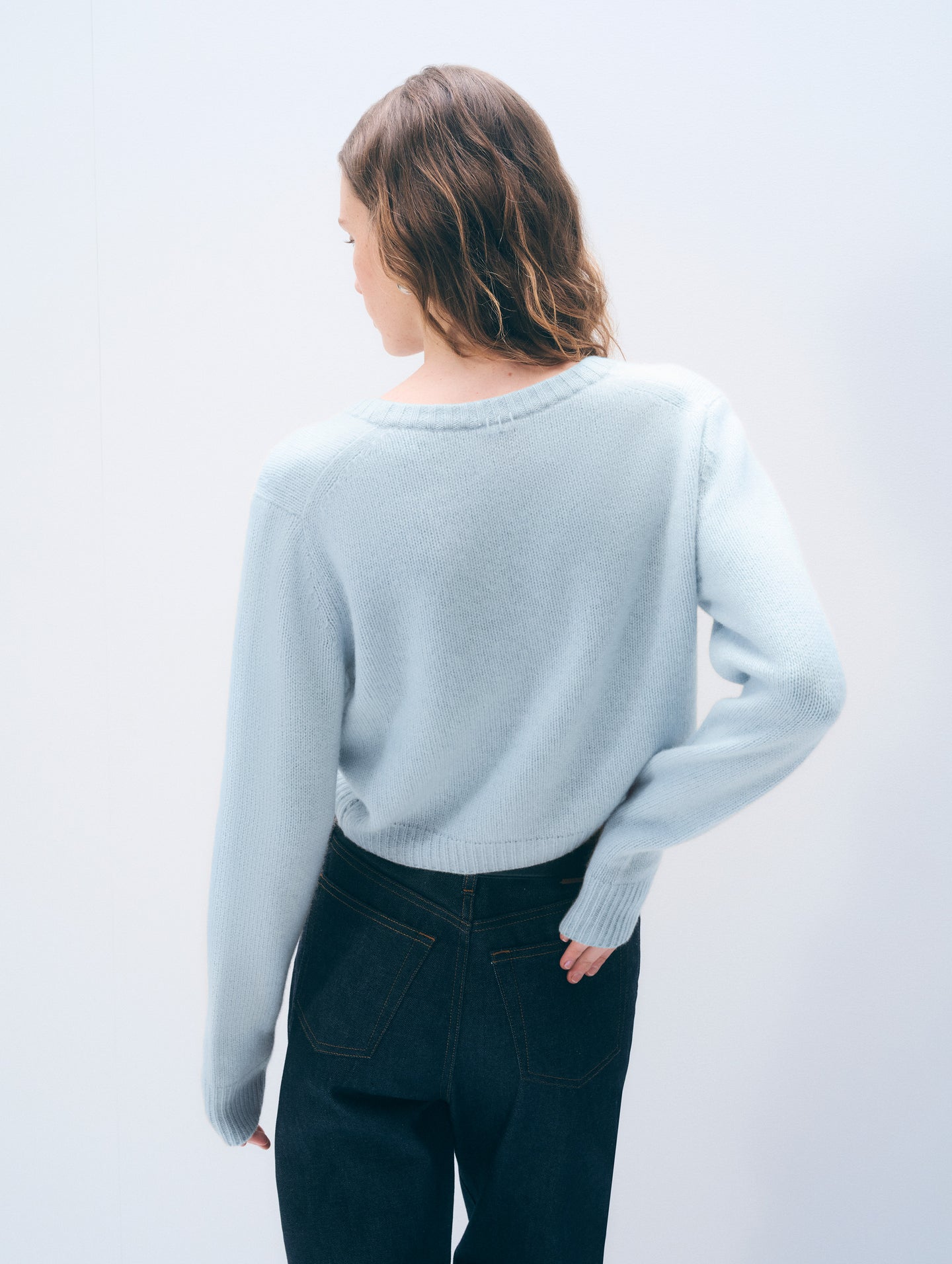 White + Warren Cashmere Scoop Short-Length Cardigan in Pastel Blue