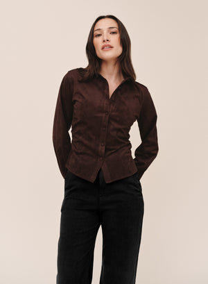 Bella Dahl Fitted Button Down in Dark Roast