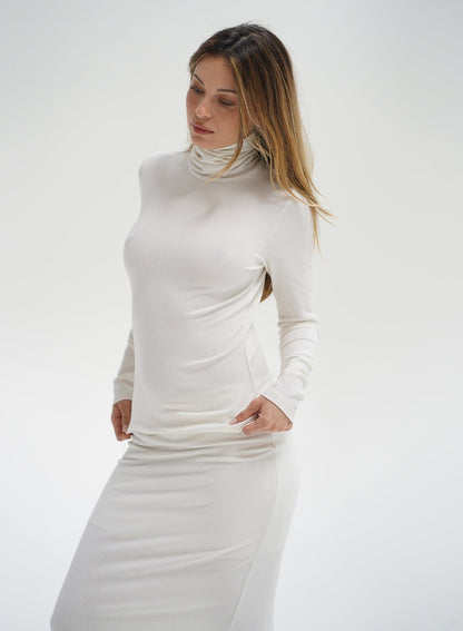 LNA Reed Ribbed Long Sleeve Turtleneck in Off White