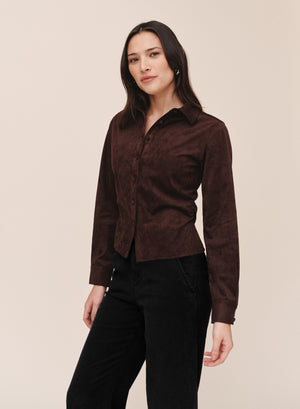Bella Dahl Fitted Button Down in Dark Roast
